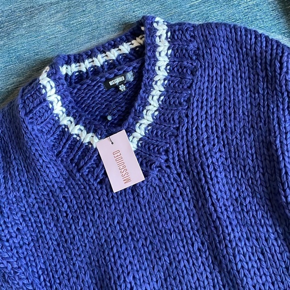NWT Misguided Chunky V Neck Knit Sweater - Picture 7 of 9